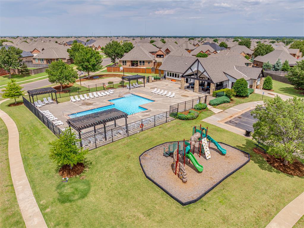 43rd image of 15445 Bonita Ln, Edmond, OK 73013 | MLS# 1245368