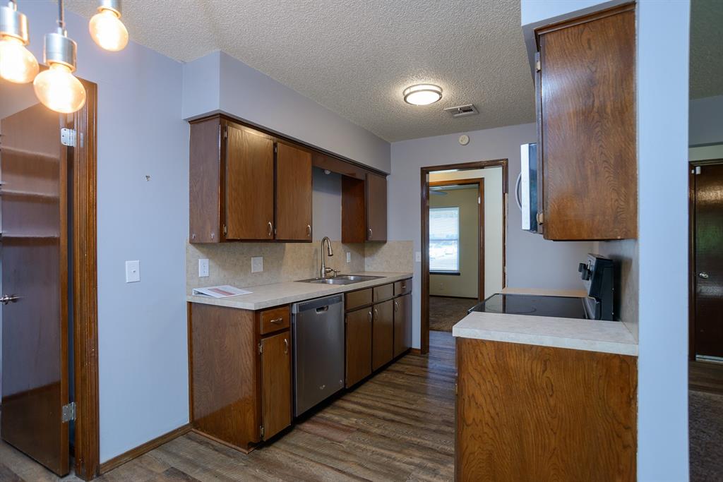 27th image of 1009 E Will Rogers Drs, Stillwater, OK 74075 | MLS# 1245377