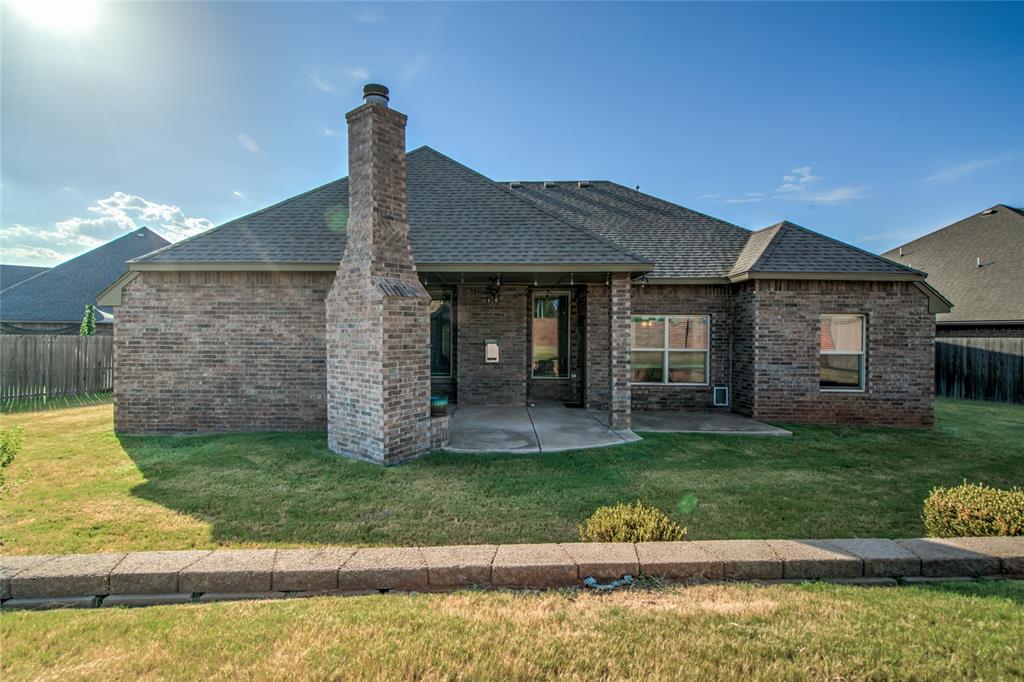 48th image of 15100 Homecoming Dr, Edmond, OK 73013 | MLS# 1245384