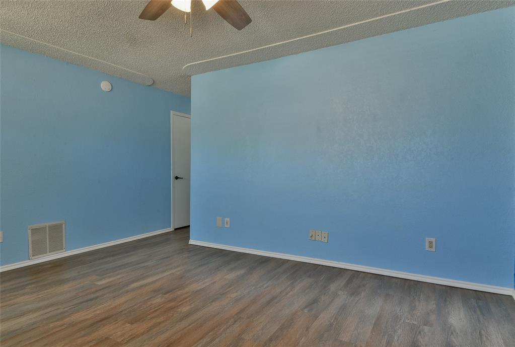 5th image of 252 W Maple Branch Way, Mustang, OK 73064 | MLS# 1245402