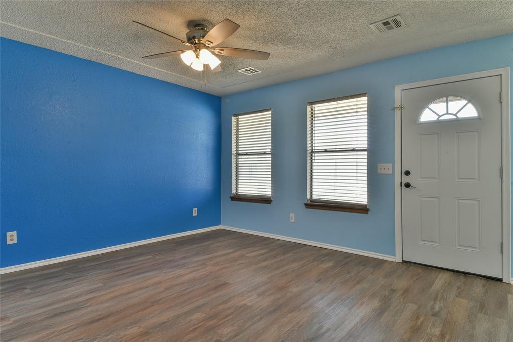 4th image of 252 W Maple Branch Way, Mustang, OK 73064 | MLS# 1245402