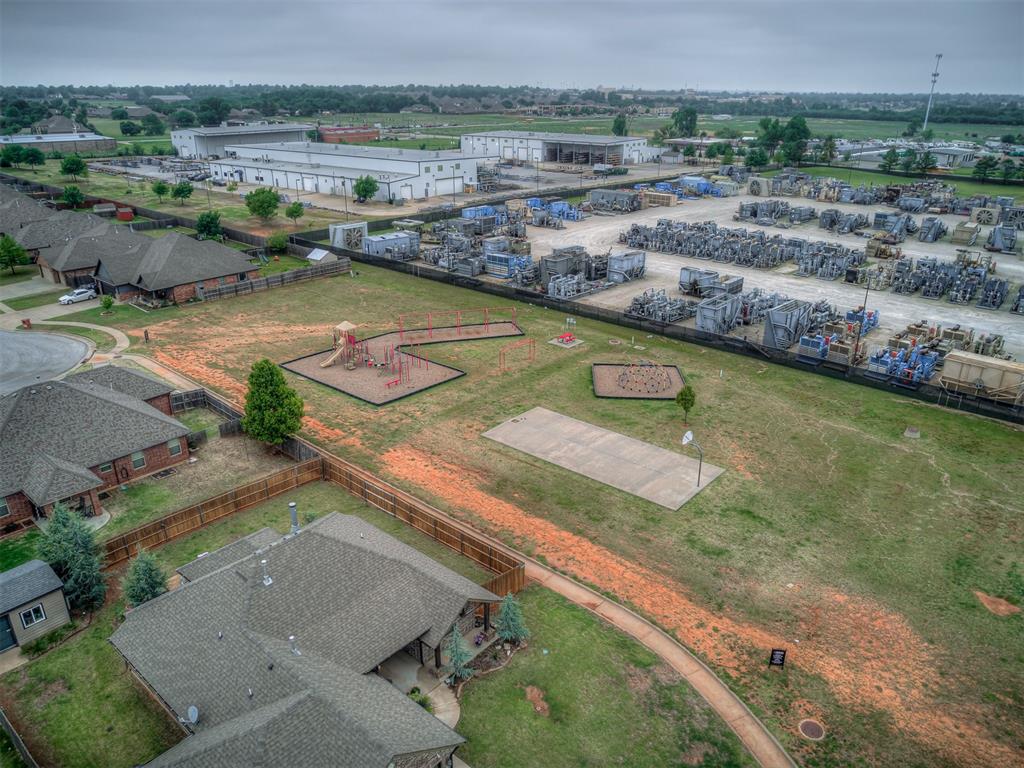 48th image of 713 Red River Dr, Yukon, OK 73099 | MLS# 1245431