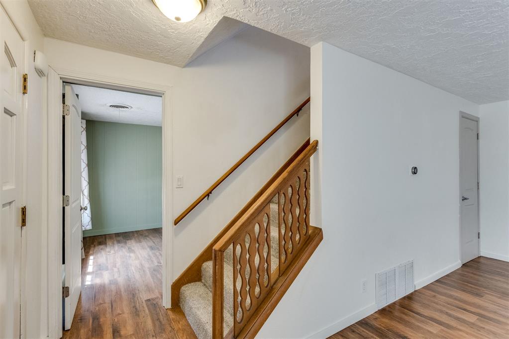 3rd image of 1533 Canterbury St, Norman, OK 73069 | MLS# 1245434