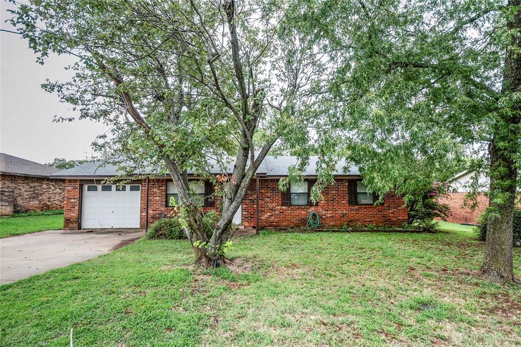 2nd image of 1023 E 17th St, Chandler, OK 74834 | MLS# 1245452