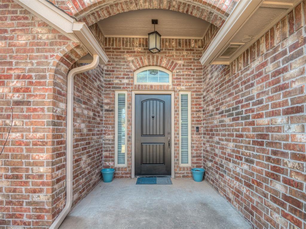 2nd image of 4017 Acoma Dr, Oklahoma City, OK 73160 | MLS# 1245456