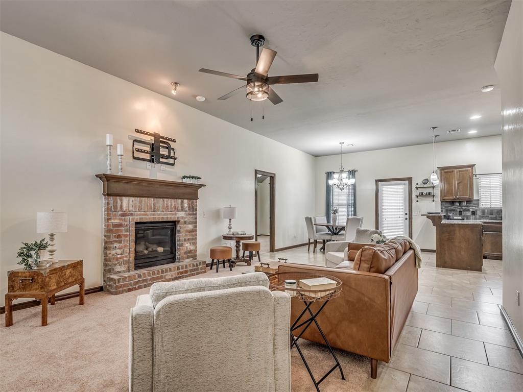 4th image of 4017 Acoma Dr, Oklahoma City, OK 73160 | MLS# 1245456