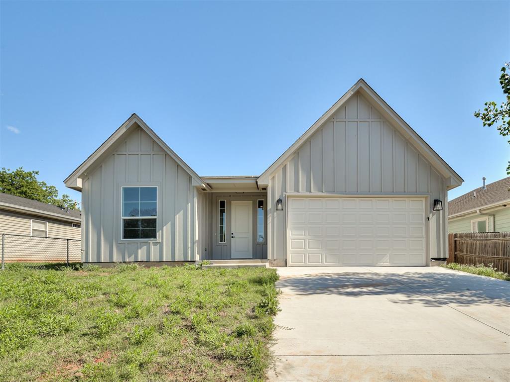 1st image of 722 E Grant Ave, Guthrie, OK 73044 | MLS# 1245458