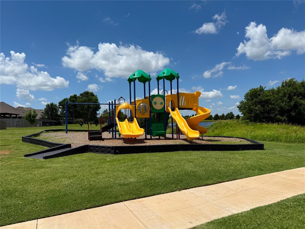 5th image of 9321 Nw 140Th St, Yukon, OK 73099 | MLS# 1245561