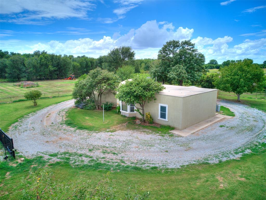 2nd image of 6745 N Gregory Rd, Yukon, OK 73099 | MLS# 1245596