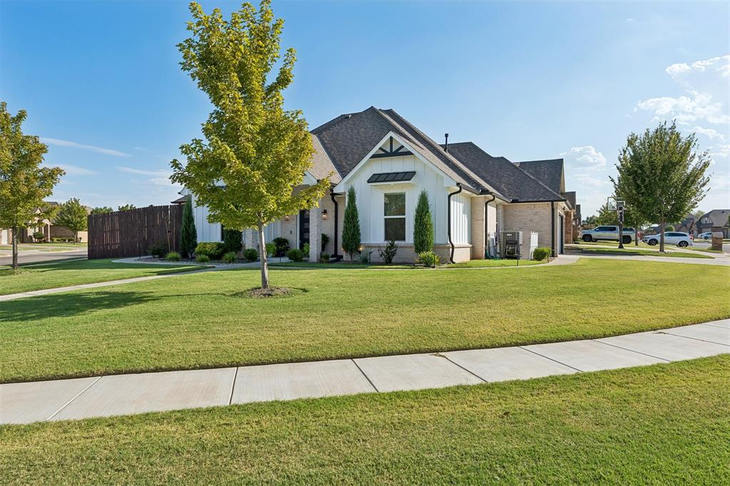 1st image of 1800 Lago Dr, Oklahoma City, OK 73160 | MLS# 1245612