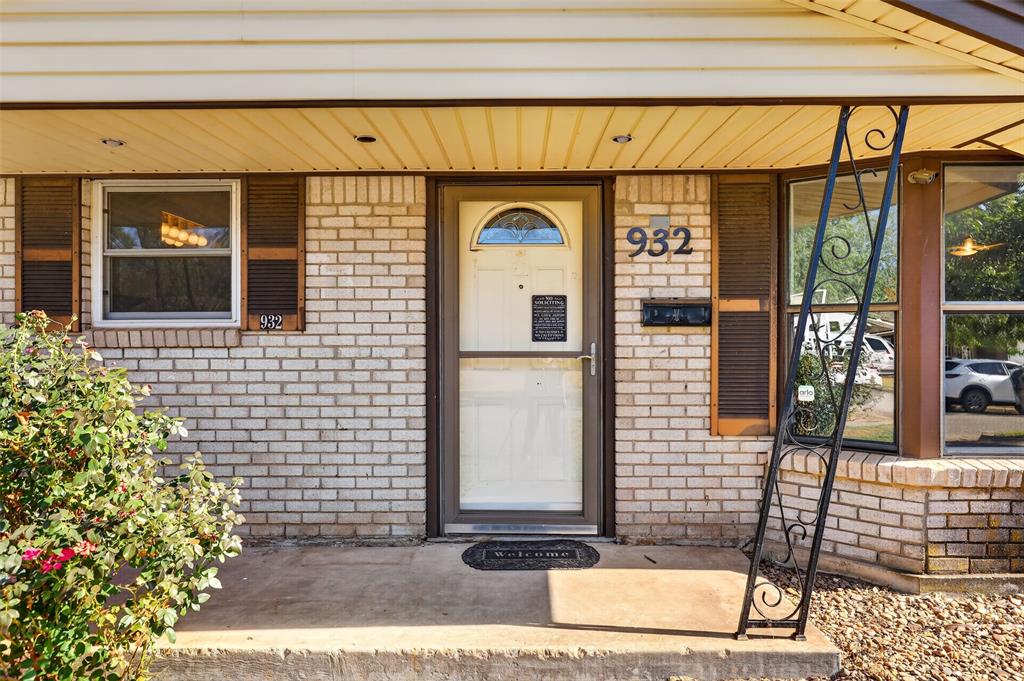 5th image of 932 Nw 1St St, Moore, OK 73160 | MLS# 1245625