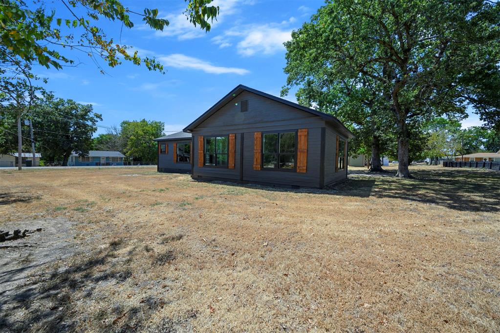 2nd image of 209 Boston, Fort Towson, OK 74735 | MLS# 1245632
