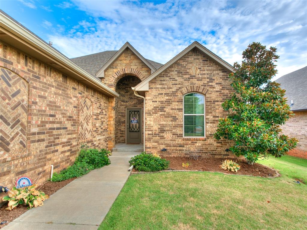 3rd image of 2251 E Kellan Court Ter, Mustang, OK 73064 | MLS# 1245637