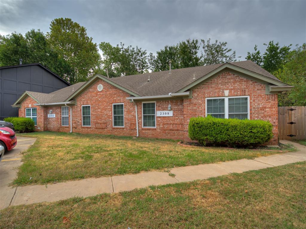 1st image of 2308 Heatherfield Ln, Norman, OK 73071 | MLS# 1245665