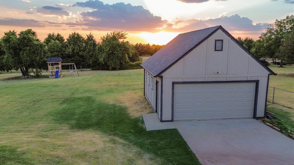 4th image of 1329 S Southersby Dr, Mustang, OK 73064 | MLS# 1245668