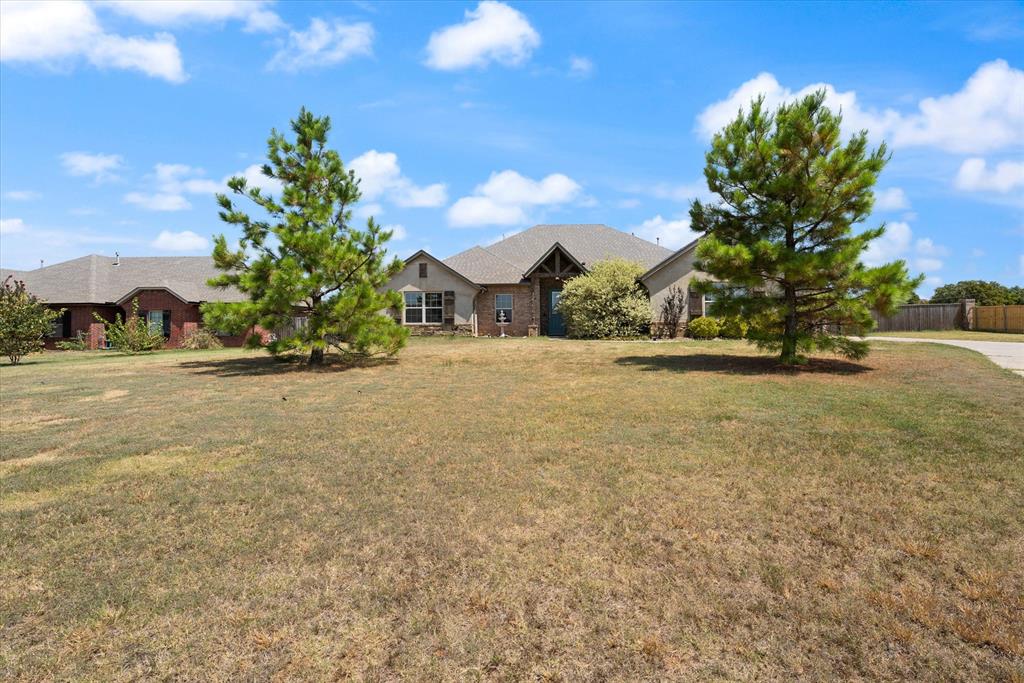 1st image of 108 Oakridge Dr, Choctaw, OK 73020 | MLS# 1245675