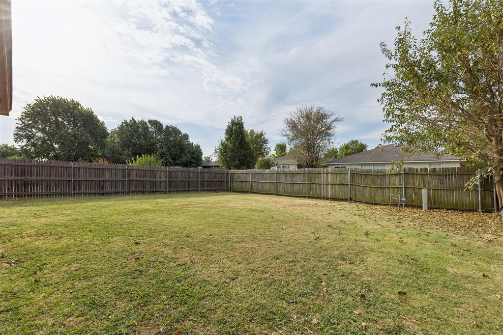 28th image of 1416 Forest Glenn Cir, Norman, OK 73071 | MLS# 1245679