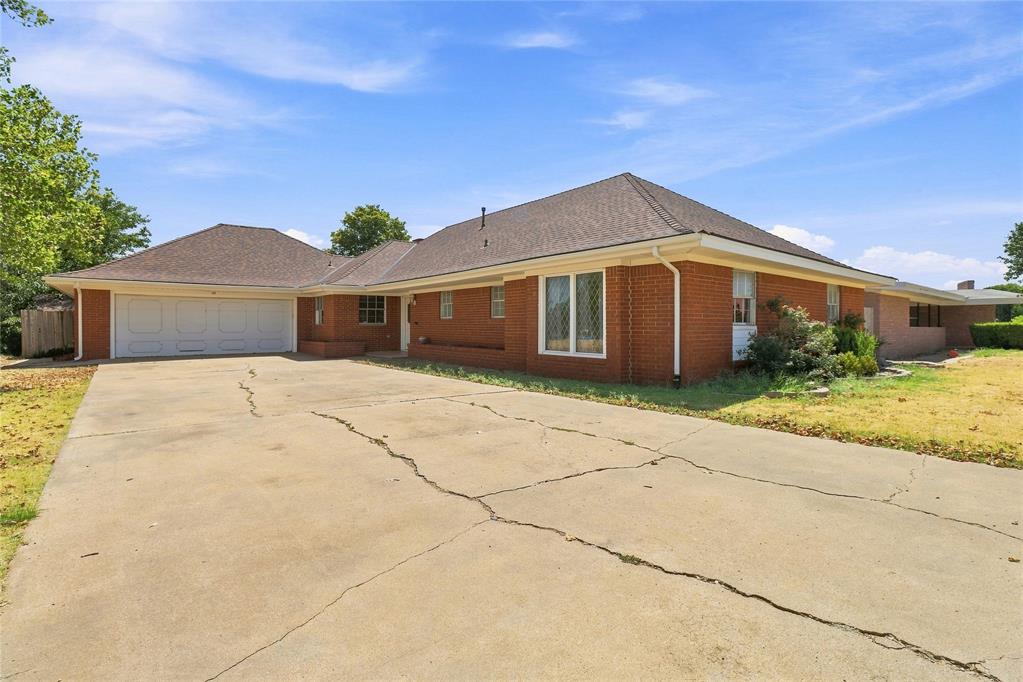 3rd image of 120 Gaynelle Ln, Hobart, OK 73651 | MLS# 1245710