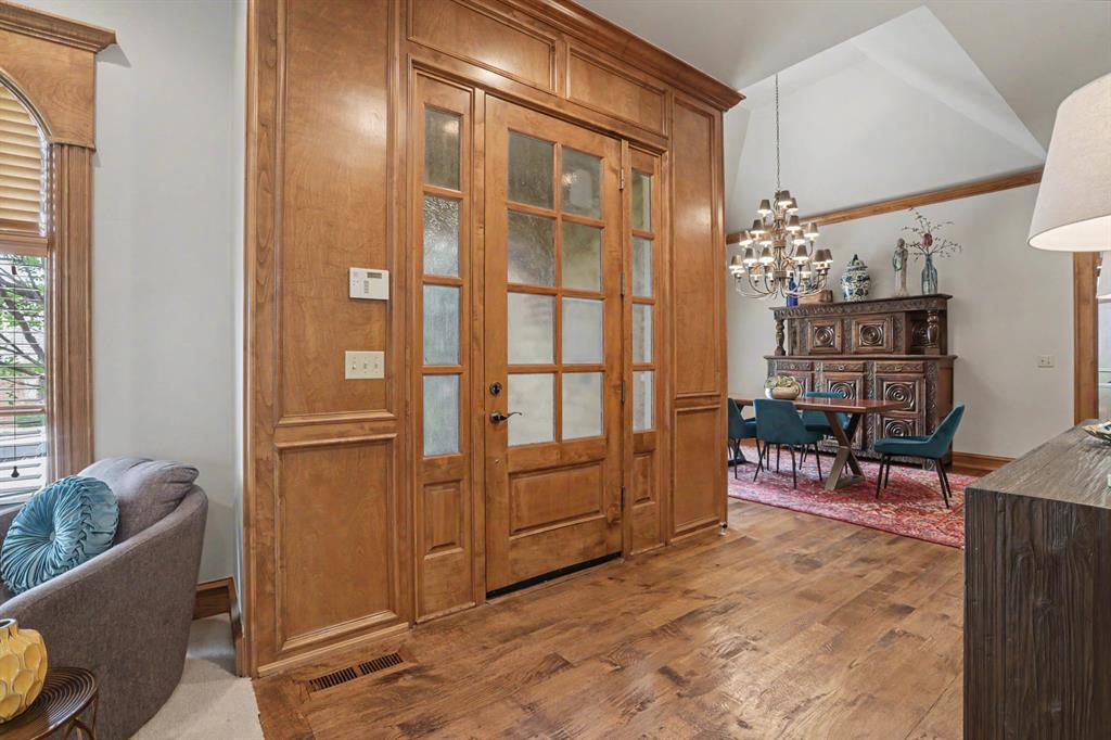 5th image of 800 Shadow Wood Dr, Edmond, OK 73034 | MLS# 1245712