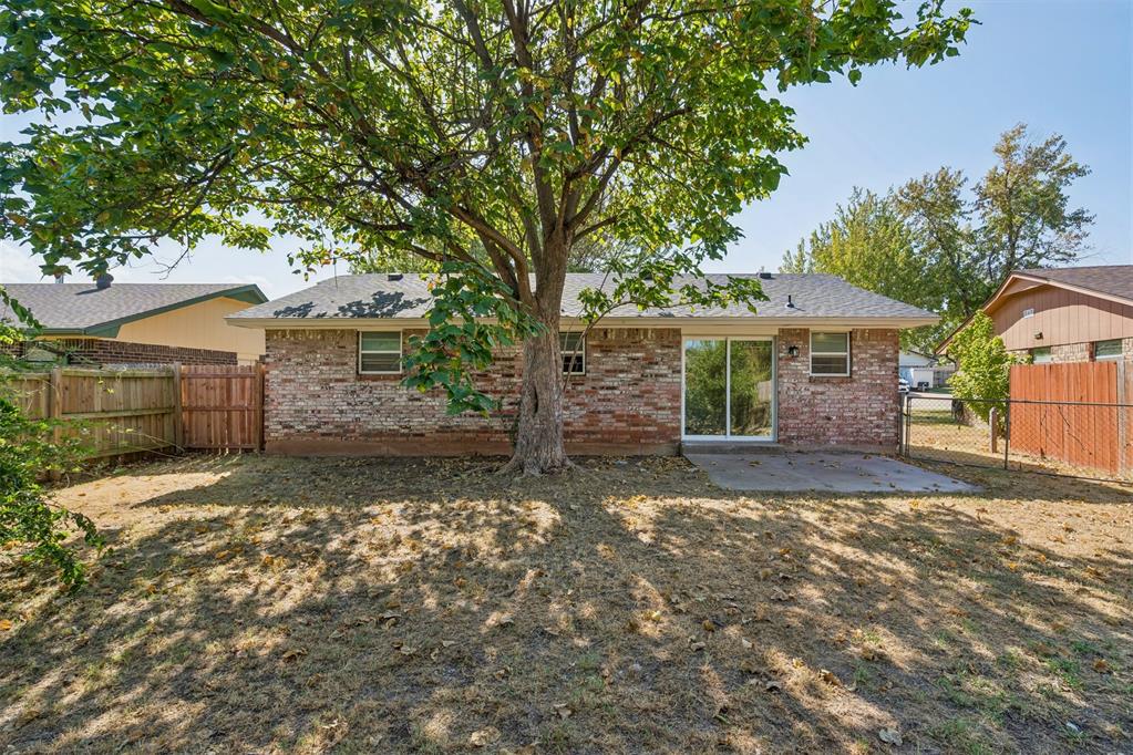 32nd image of 2624 Kings Rd, Moore, OK 73160 | MLS# 1245762