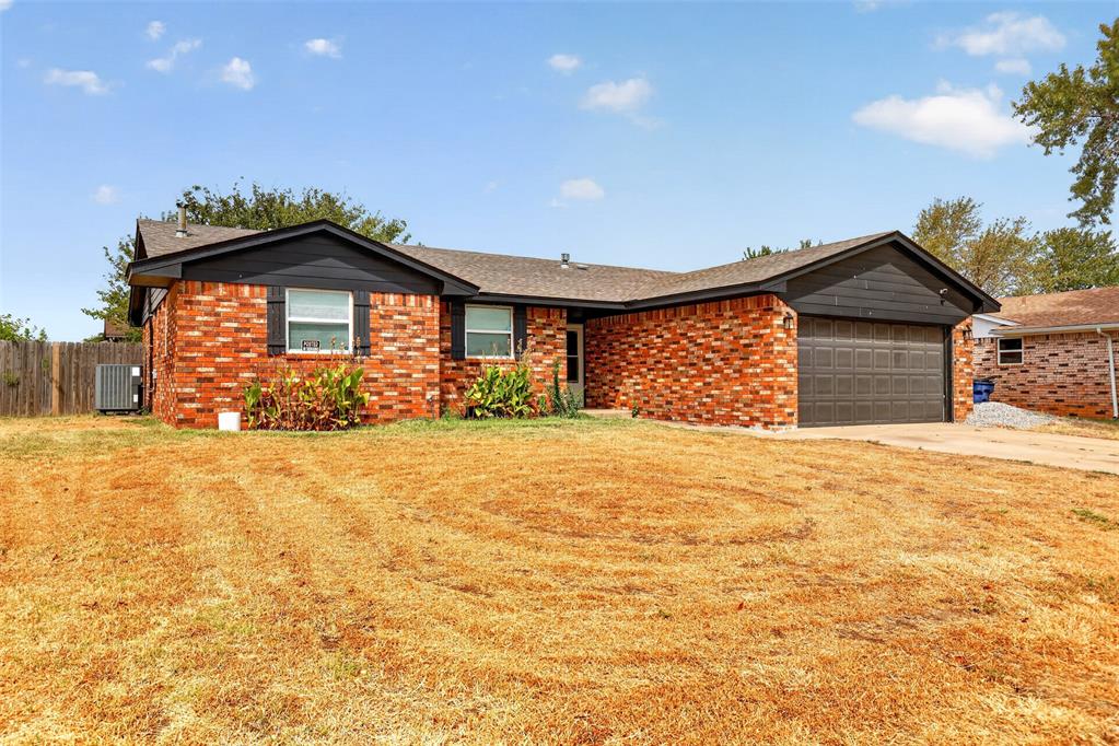 2nd image of 2722 S Estate Dr, El Reno, OK 73036 | MLS# 1245790
