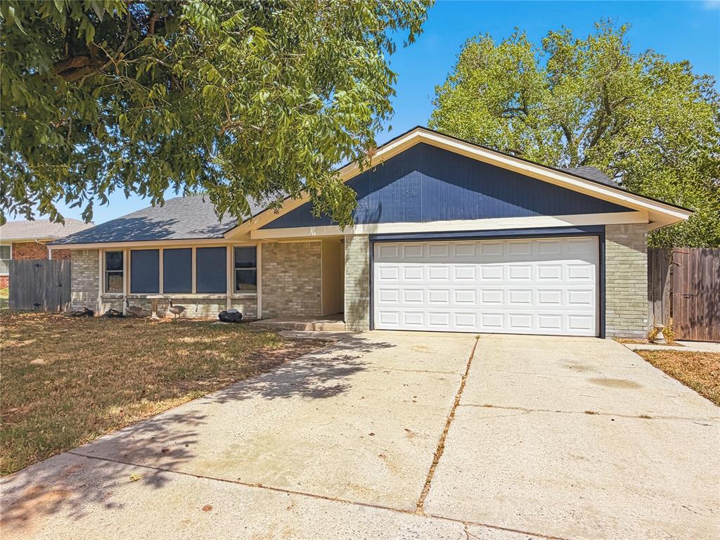 1st image of 504 Sw 26th Pl, El Reno, OK 73036 | MLS# 1245804