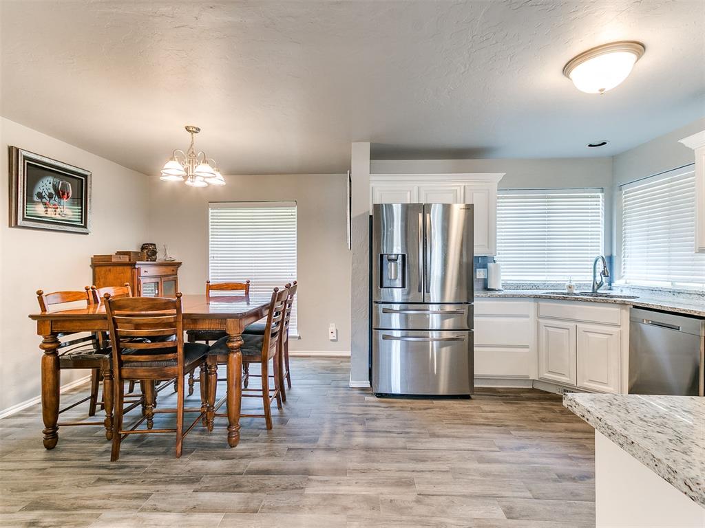 5th image of 701 Taber Ln, Edmond, OK 73003 | MLS# 1245811