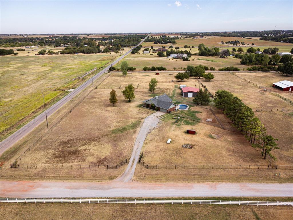 2nd image of 7900 S Cimarron Rd, Mustang, OK 73064 | MLS# 1245815