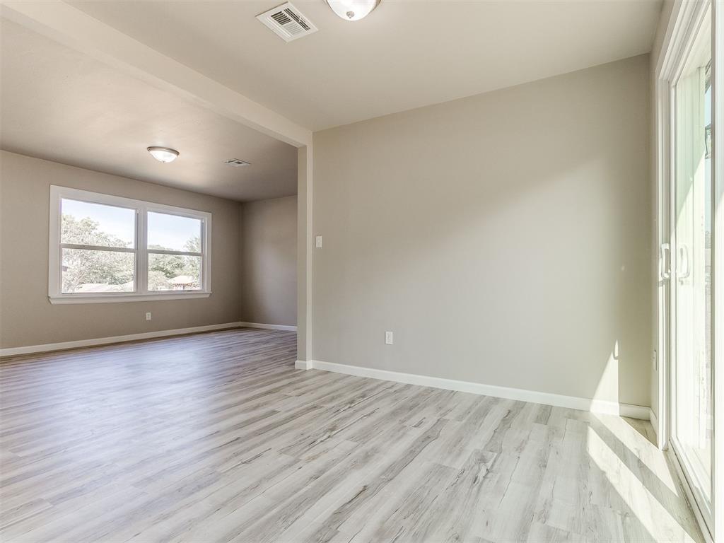 5th image of 1116 Hickory Ln, Oklahoma City, OK 73110 | MLS# 1245853