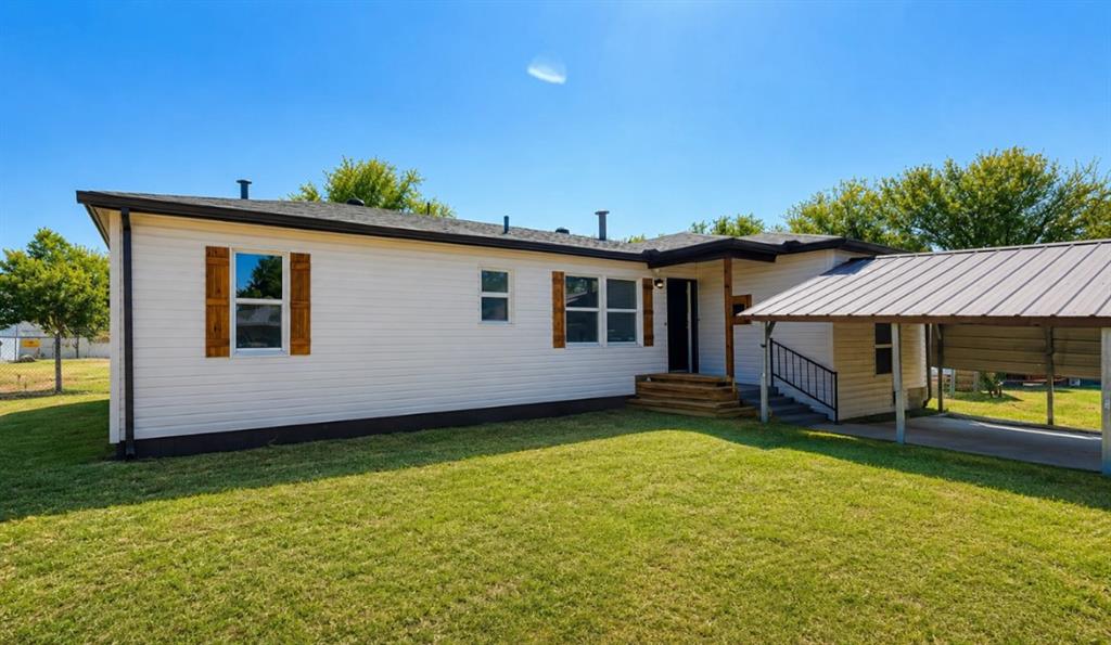 1st image of 1116 Hickory Ln, Oklahoma City, OK 73110 | MLS# 1245853