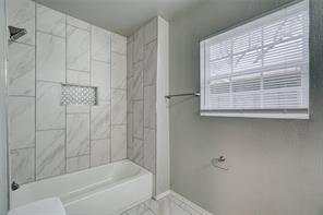 2nd image of 537 Sw 45th St, Oklahoma City, OK 73109 | MLS# 1245861