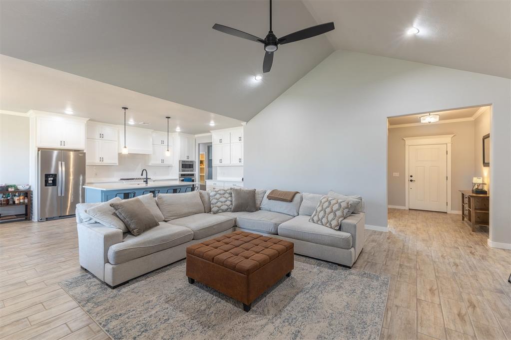 4th image of 1514 Pineridge Cir, Piedmont, OK 73078 | MLS# 1245869
