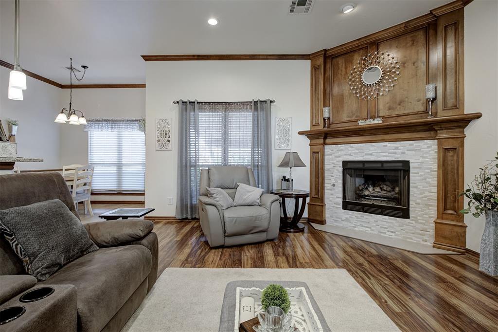 Photo 4 of Single family home for sale at 1701 Jordan Dr, Moore, OK 73160 | MLS# 1247700 | Listing updated on 2026-09-06