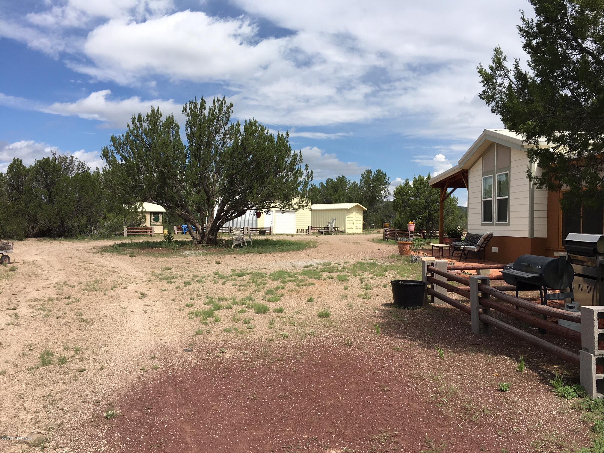 Homes for sale in Seligman, AZ | 42897 N Pickett Corral Rd, Seligman, AZ 86337 | MLS# 1015151