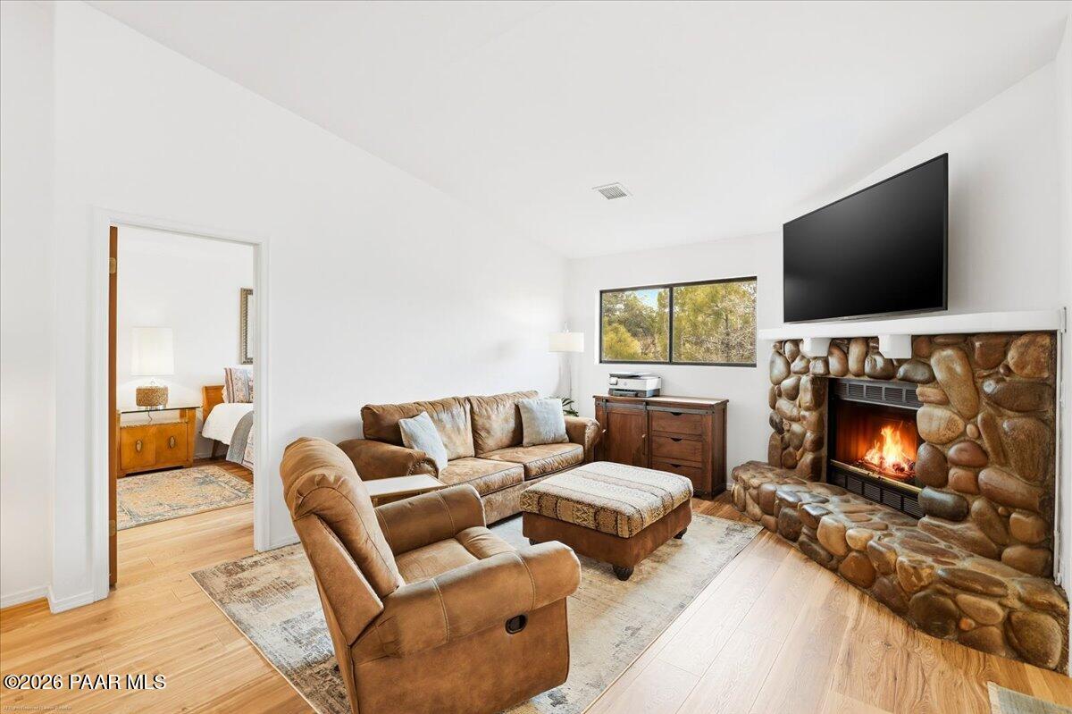 Homes for sale in Prescott, AZ | 910 Old Stage Rd, Prescott, AZ 86303 | MLS# 1079573