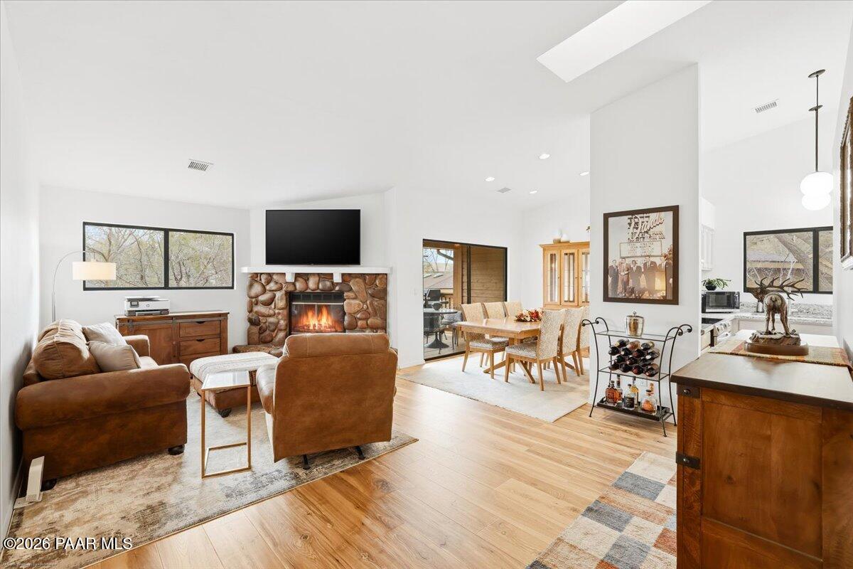 Homes for sale in Prescott, AZ | 910 Old Stage Rd, Prescott, AZ 86303 | MLS# 1079573