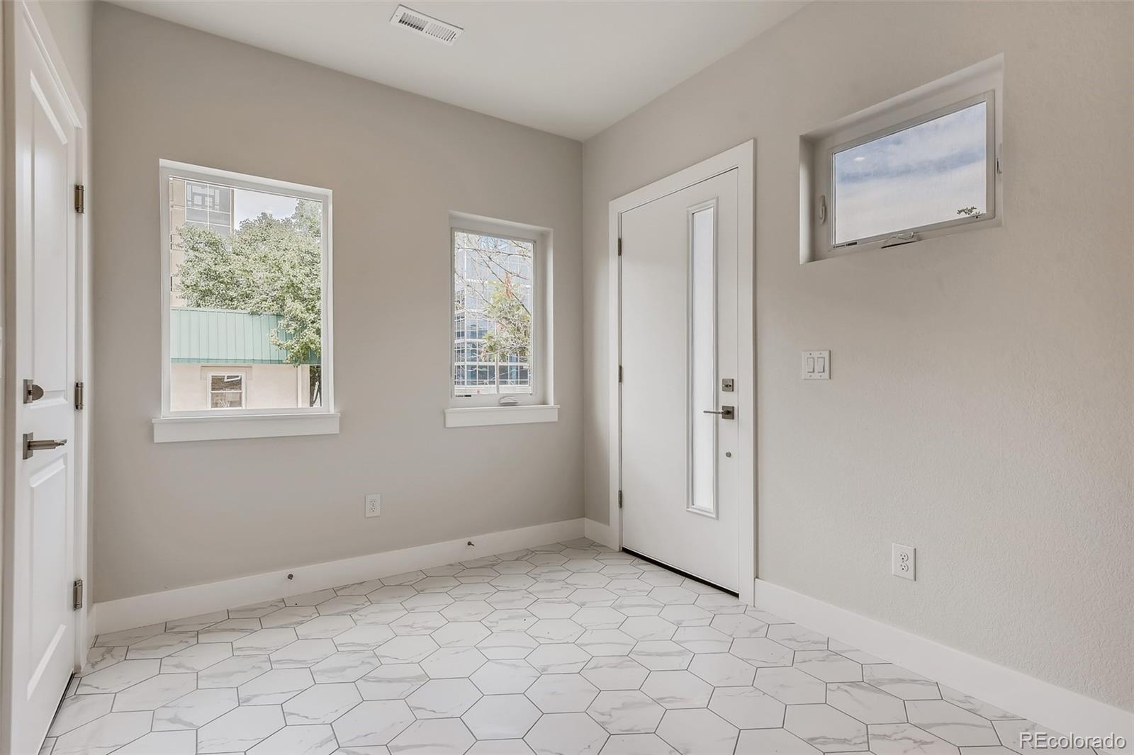 3rd image of 8475 E 36Th Ave #110, Denver, CO 80238 | MLS# 4141686