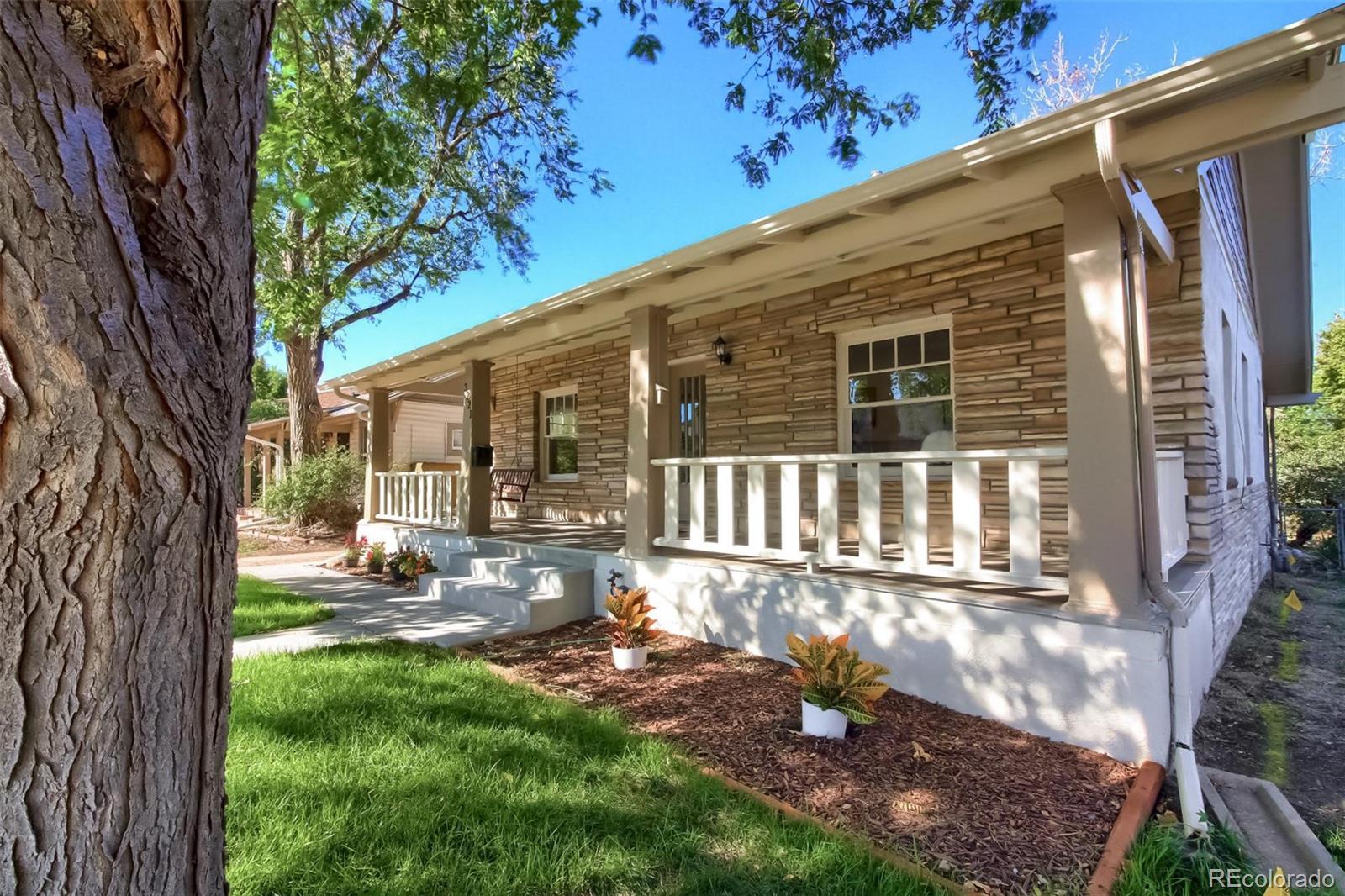 Homes for sale in Englewood, CO | 3221 S Grant St, Englewood, CO 80113 | MLS# 5453970