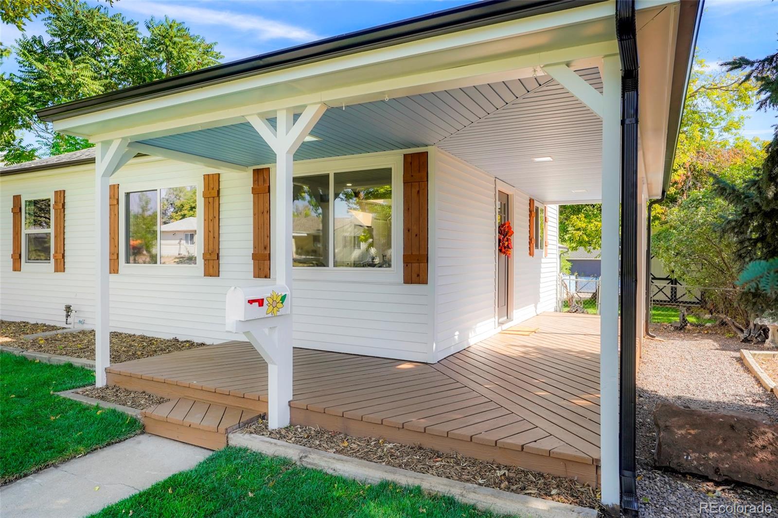 Homes for sale in Denver, CO | 892 S Shoshone St, Denver, CO 80223 | MLS# 4872851