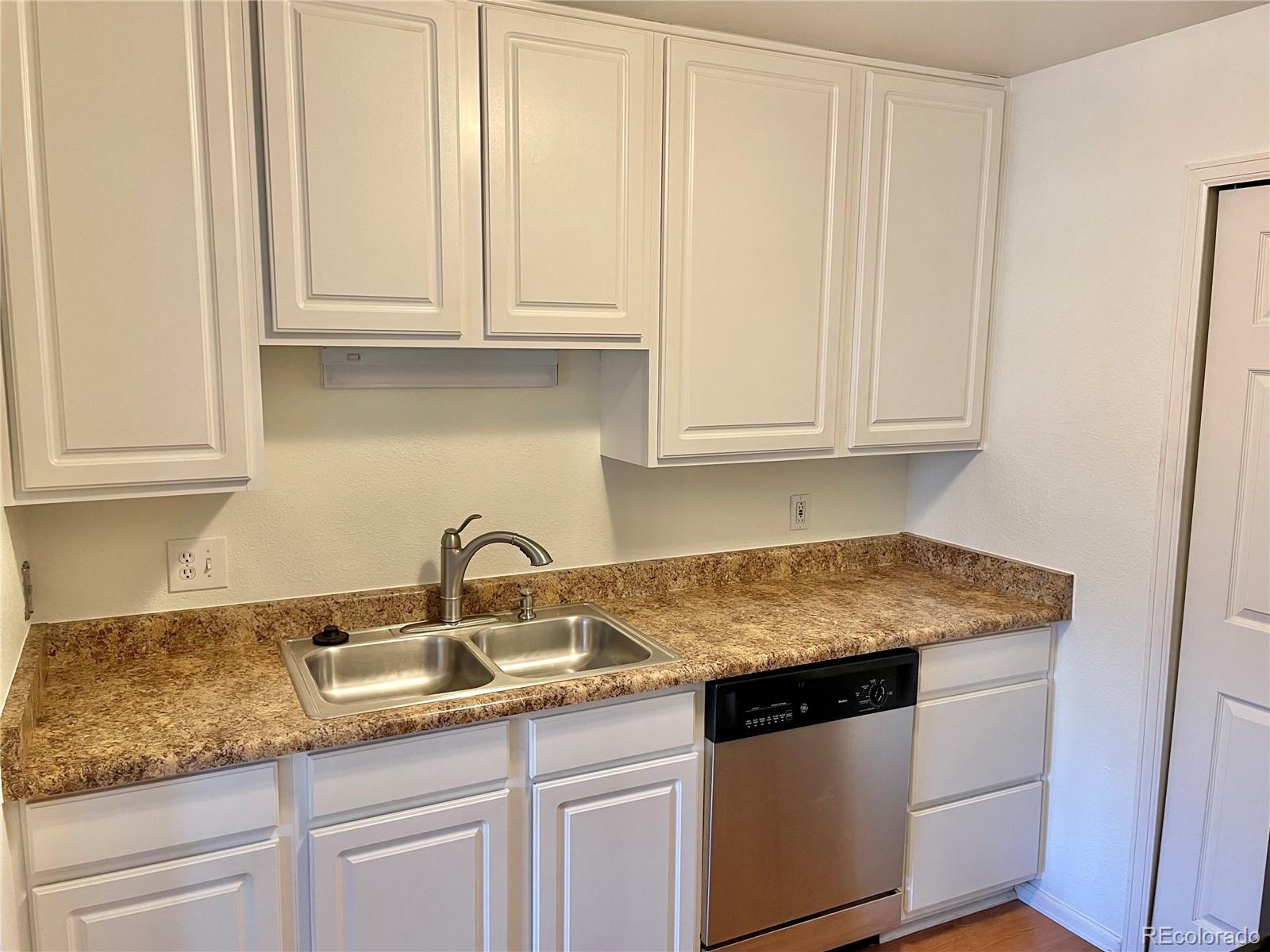 4th image of 7132 S Bryant St #226, Littleton, CO 80120 | MLS# 2735310