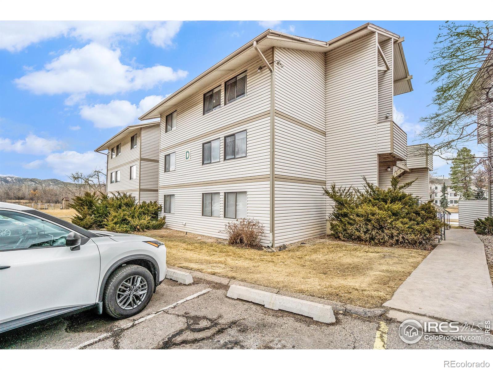 Homes for sale in Fort Collins, CO | 1705 Heatheridge Rd, Fort Collins, CO 80526 | MLS# IR982335