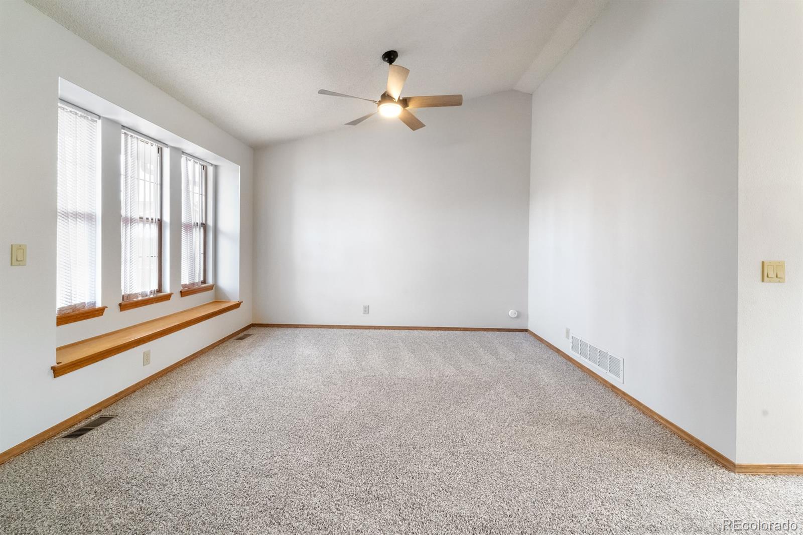 Photo 5 of Single Family Residence at 2550 Norwich Dr, Colorado Springs, CO 80920 | MLS# 9904168 | | Sold on 2023-08-31