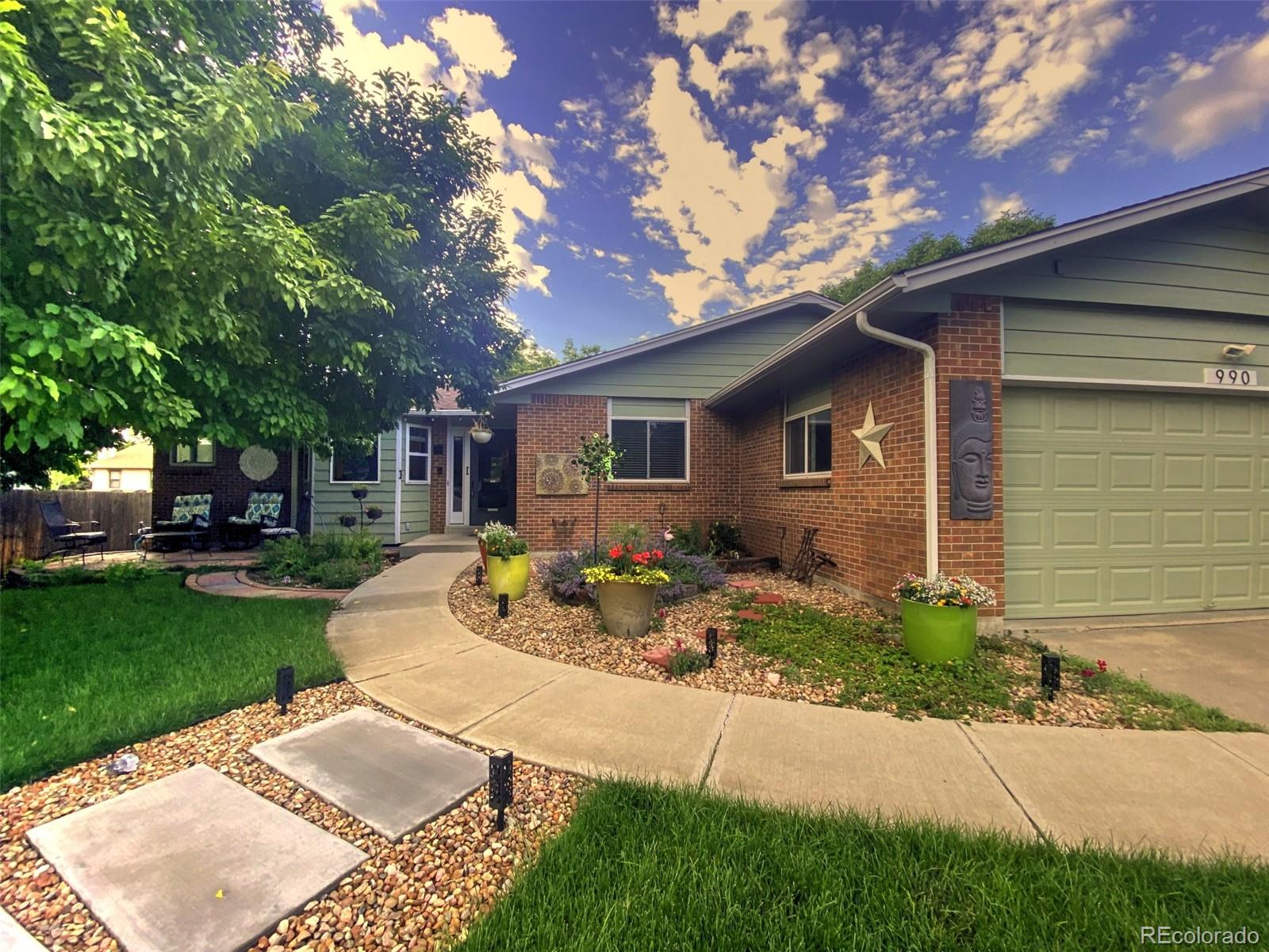 Homes for sale in Broomfield, CO | 990 E 3Rd Ave, Broomfield, CO 80020 | MLS# 6219200