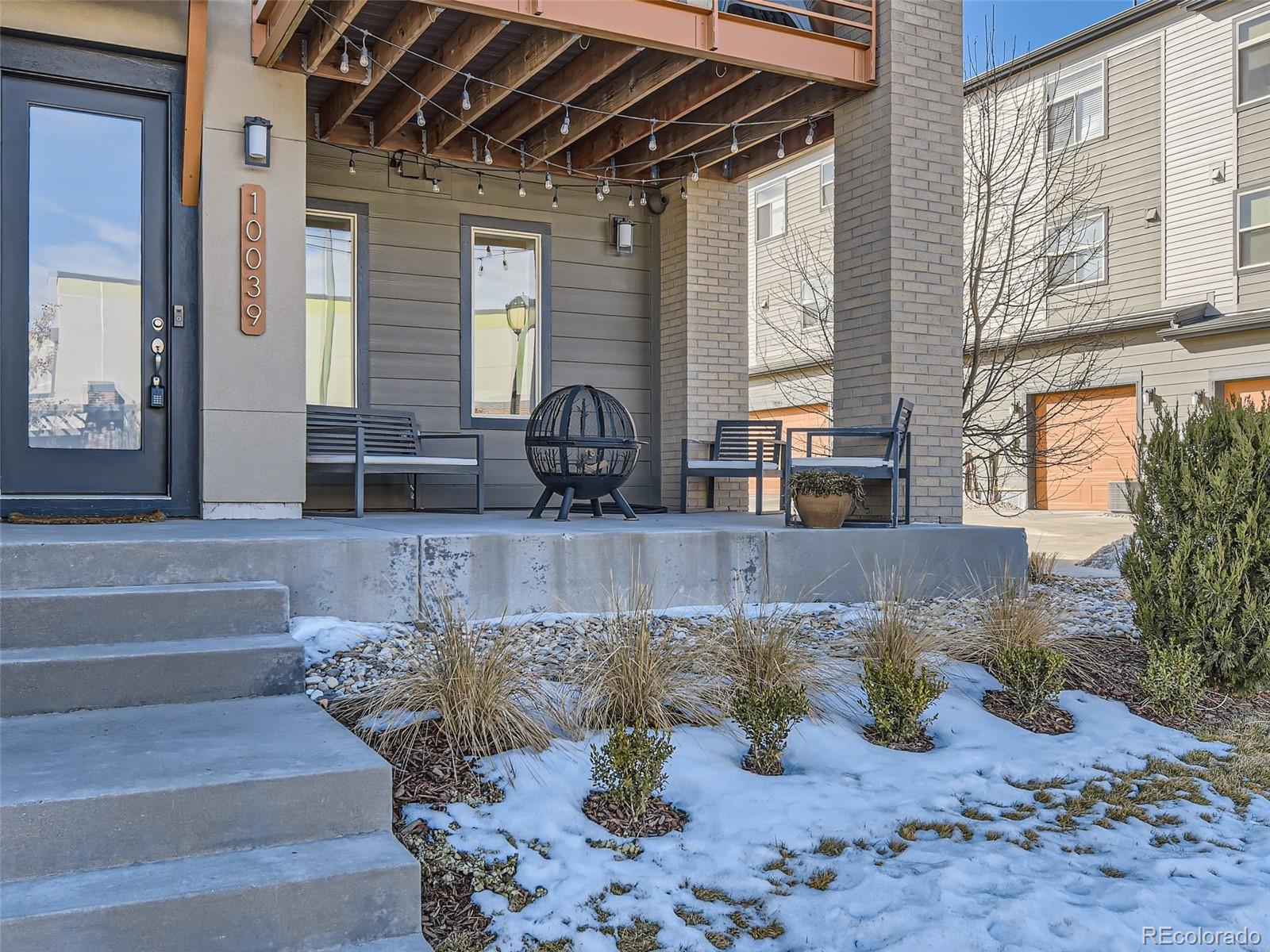 Homes for sale in Lone Tree, CO | 10039 Town Ridge Ln, Lone Tree, CO 80124 | MLS# 7488556