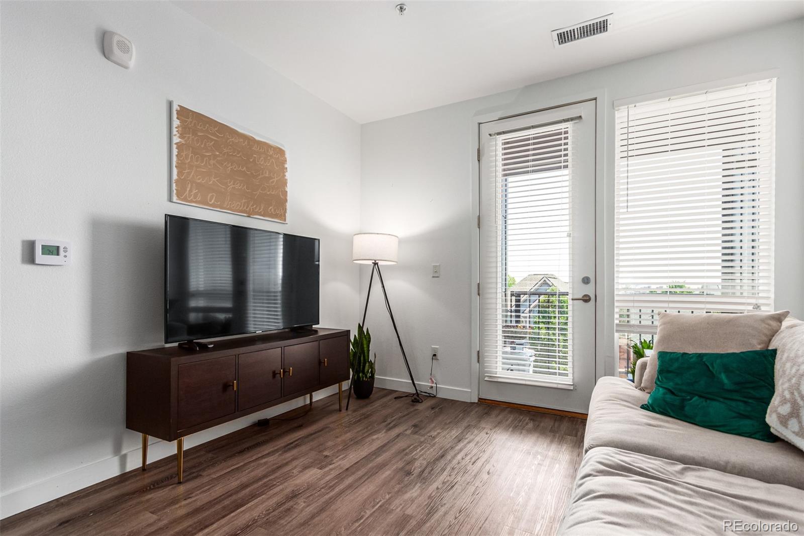 3rd image of 8475 E 36Th Ave #302, Denver, CO 80238 | MLS# 2591986