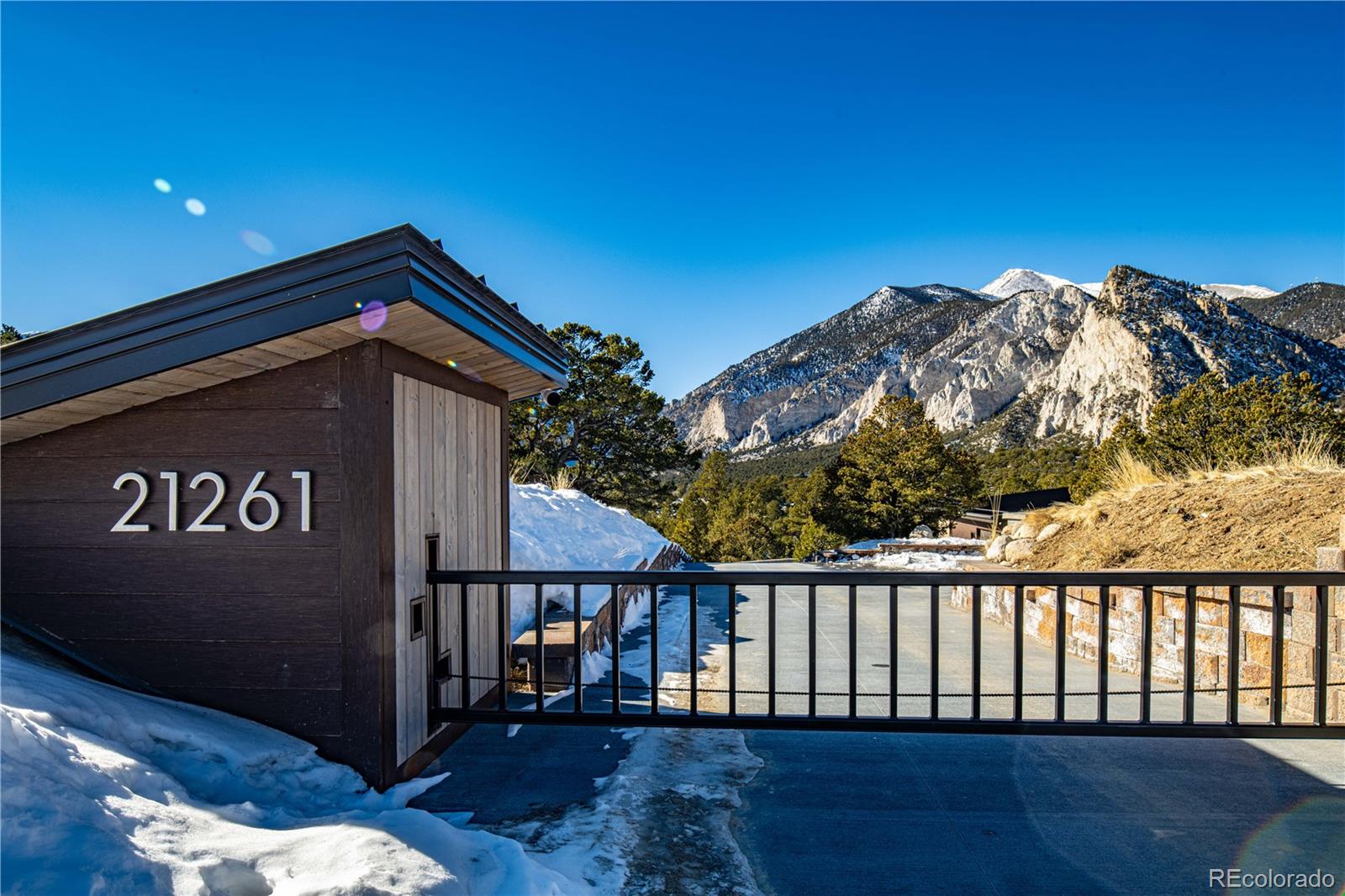 Homes for sale in Nathrop, CO | 21261 Broadview Rd, Nathrop, CO 81236 | MLS# 2212295