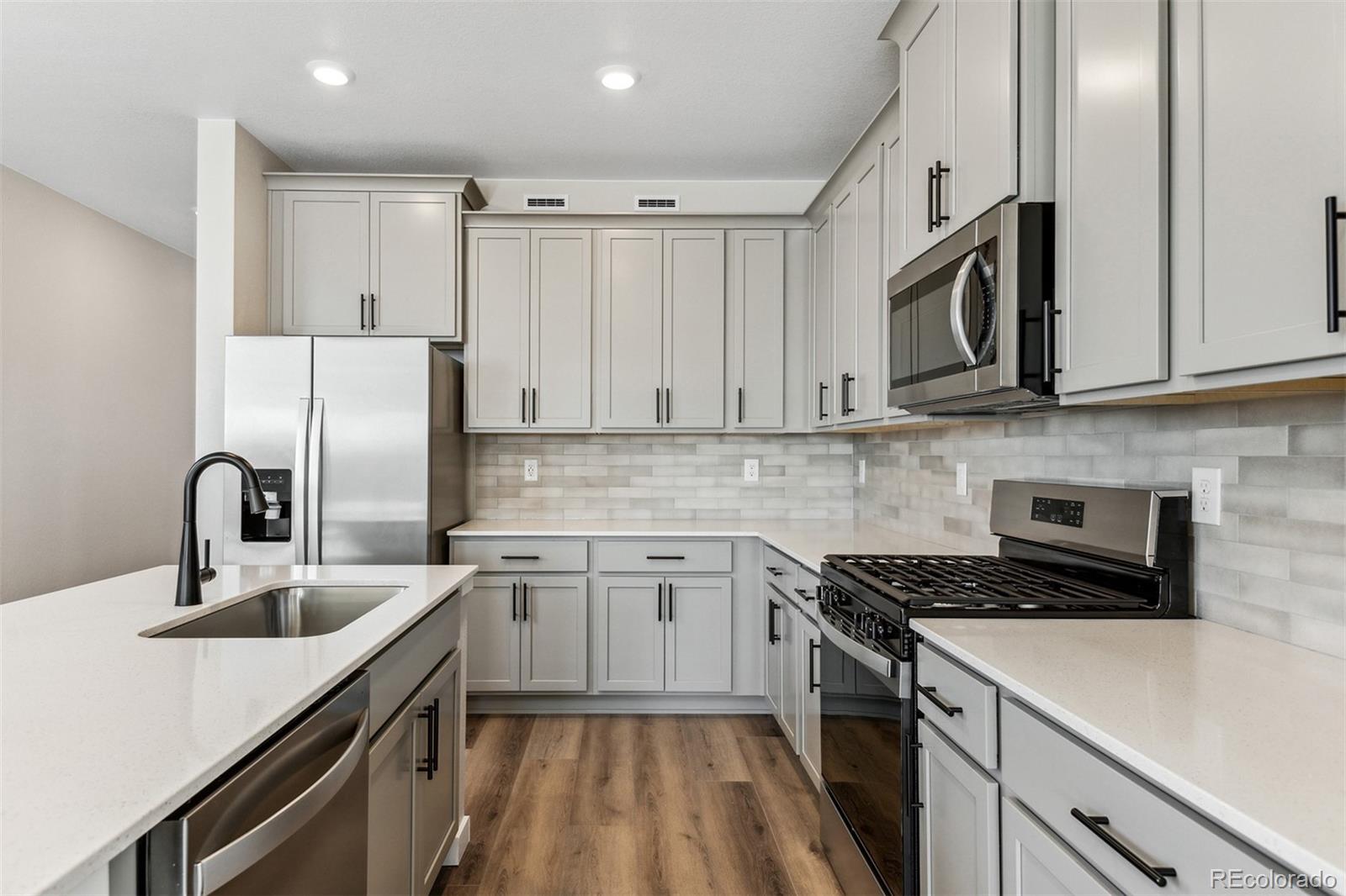 Homes for sale in Commerce City, CO | 9463 Yampa Ct, Commerce City, CO 80022 | MLS# 6721691