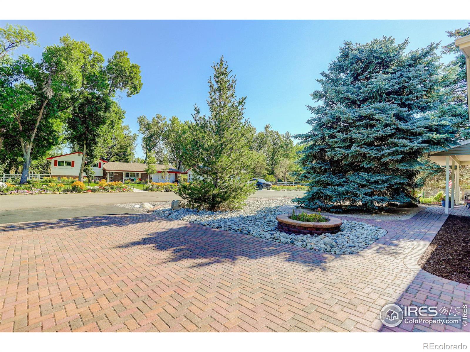 Homes for sale in Broomfield, CO | 9852 Zephyr Dr, Broomfield, CO 80021 | MLS# IR1028780