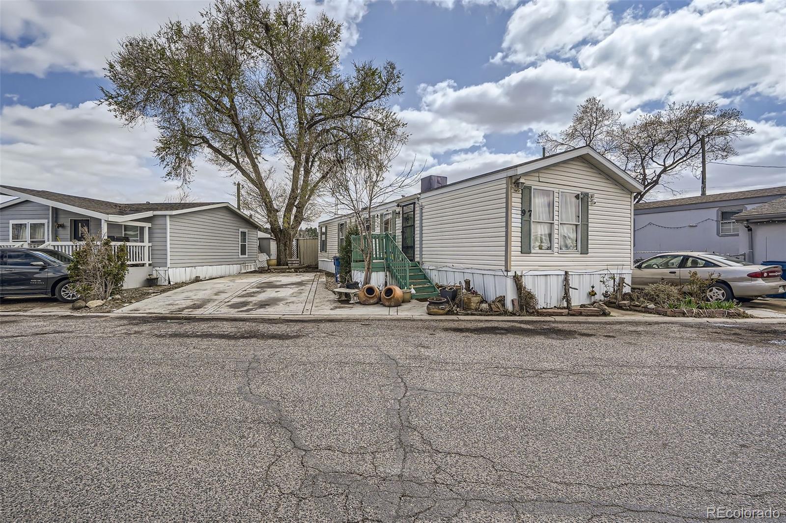 Homes for sale in Arvada, CO | 5305 Sheridan Blvd, Arvada, CO 80002 | MLS# 2322410