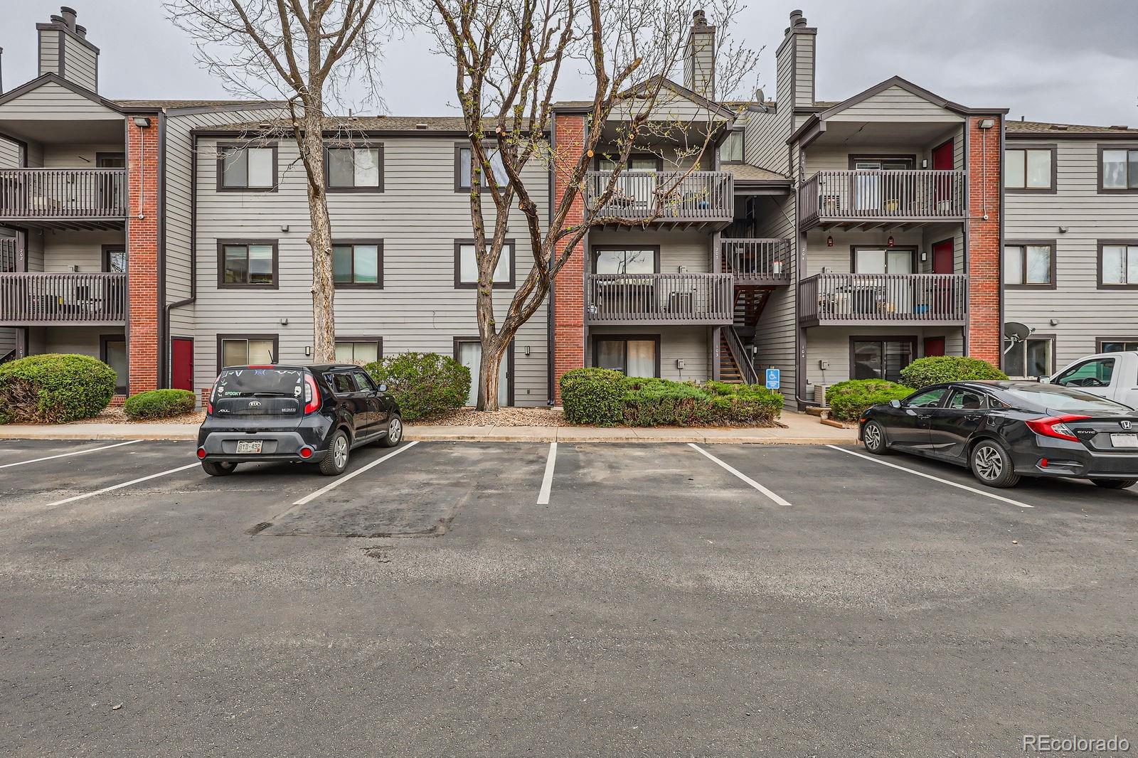 Homes for sale in Arvada, CO | 6388 Oak Ct #203, Arvada, CO 80004 | MLS# 1543929